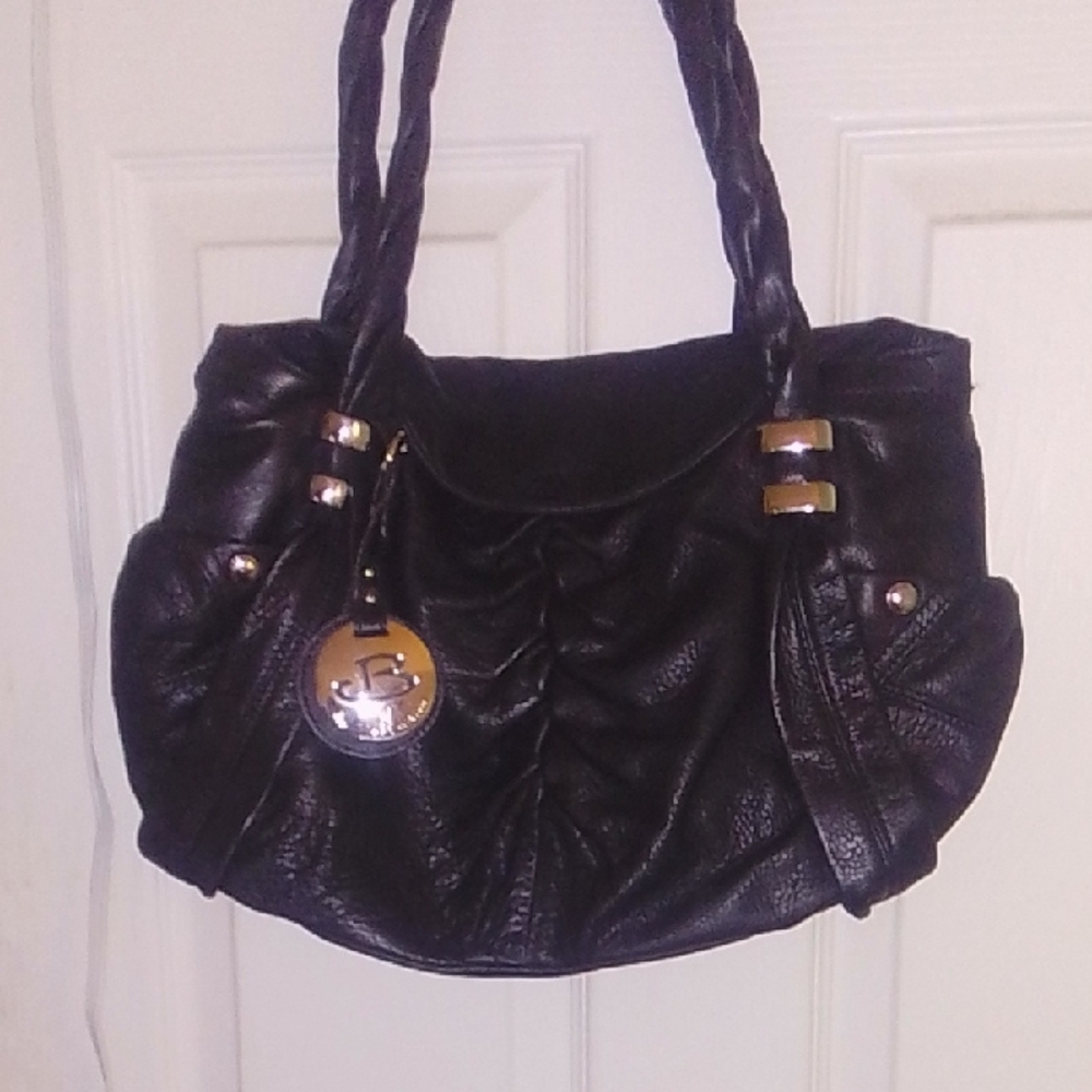 B. Makowsky Black Leather Shoulder Bag